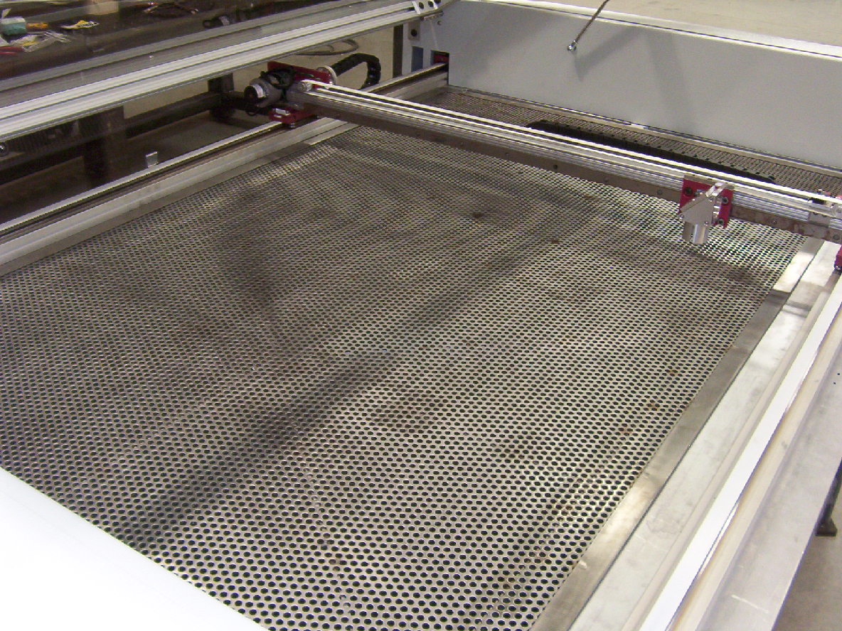 Thor 60100 Stainless Bed Thor 60100 Stainless Bed